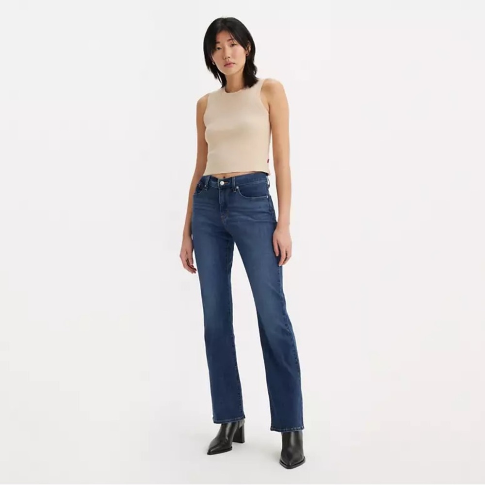 Levi’s Classic Bootcut Women's Jeans in Awe Size 16 Long